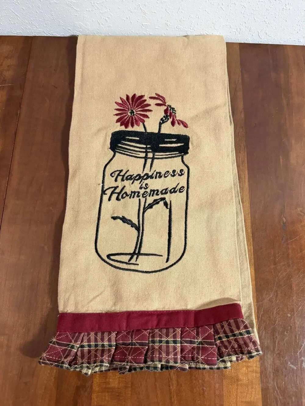 Happiness is Homemade IHF Home Decor Tea Towel Decor Accent Tan Red Plaid Folksy